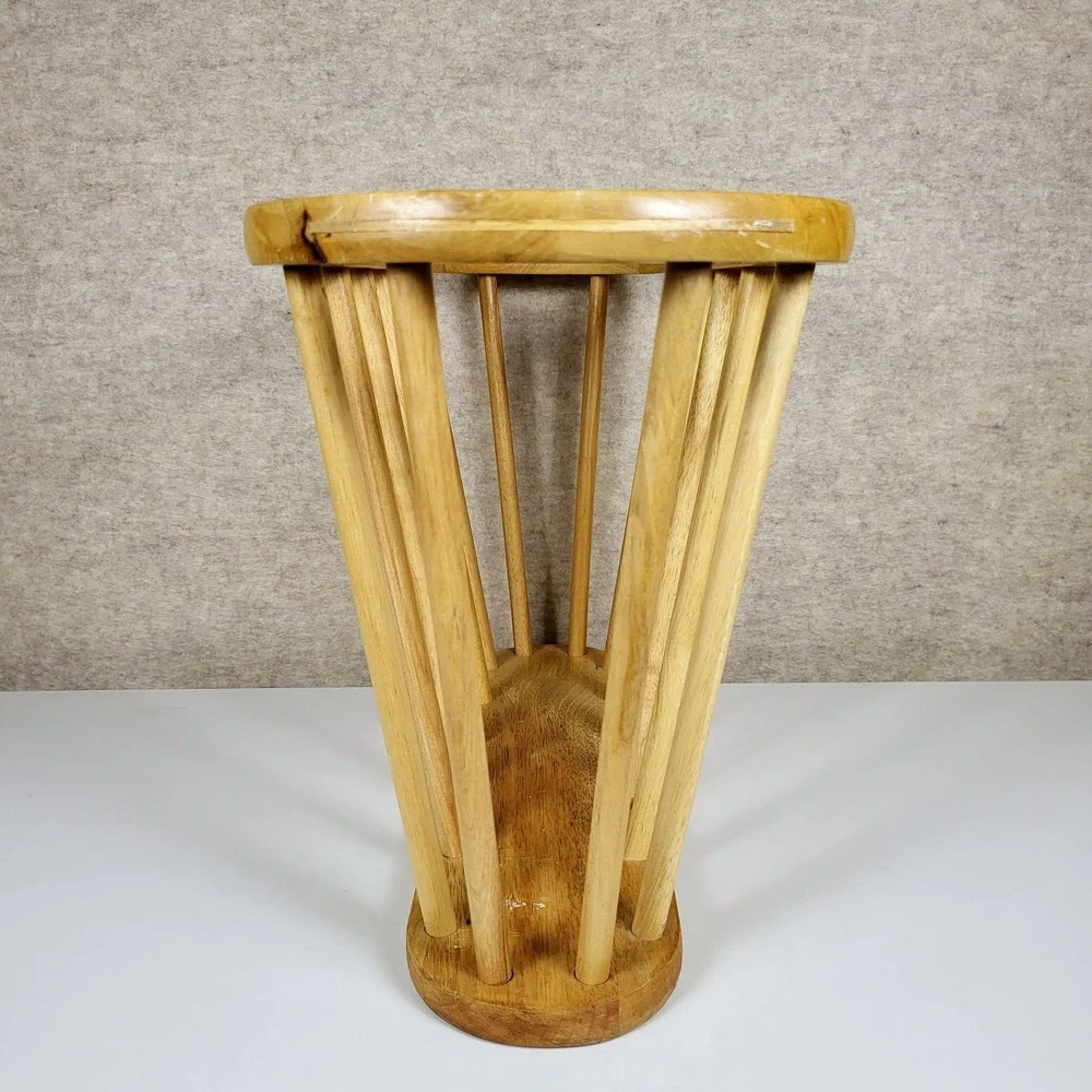 Vintage MCM Wood Spindle Magazine Rack Oval Light 20.5